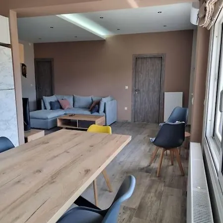 Σύγχρονο σπίτι στο χωριό *