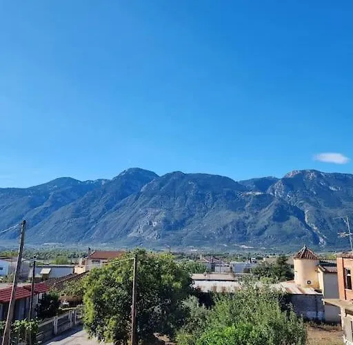 Σύγχρονο Σπίτι Στο Χωριό Lianokladhion